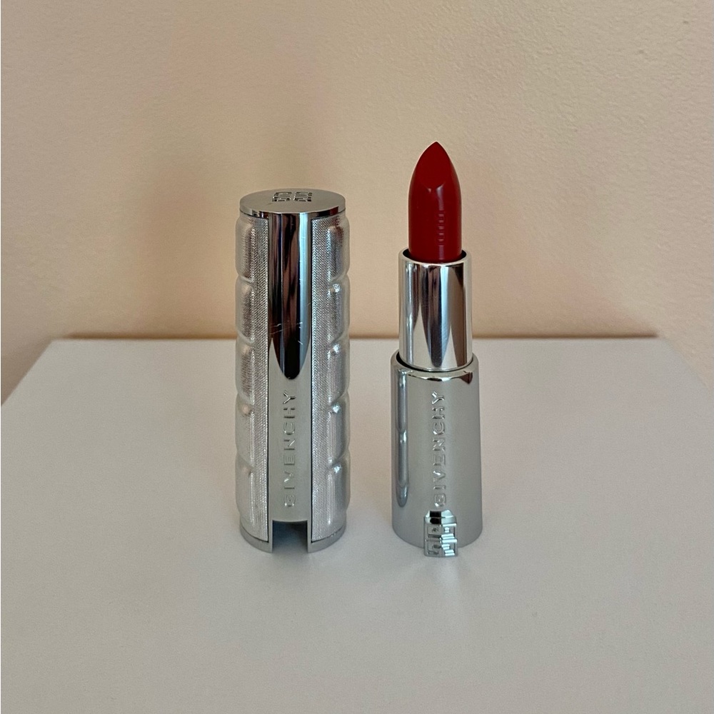Givenchy Le Rouge Interdit Intense Silk Lipstick 338 Rouge Vigne